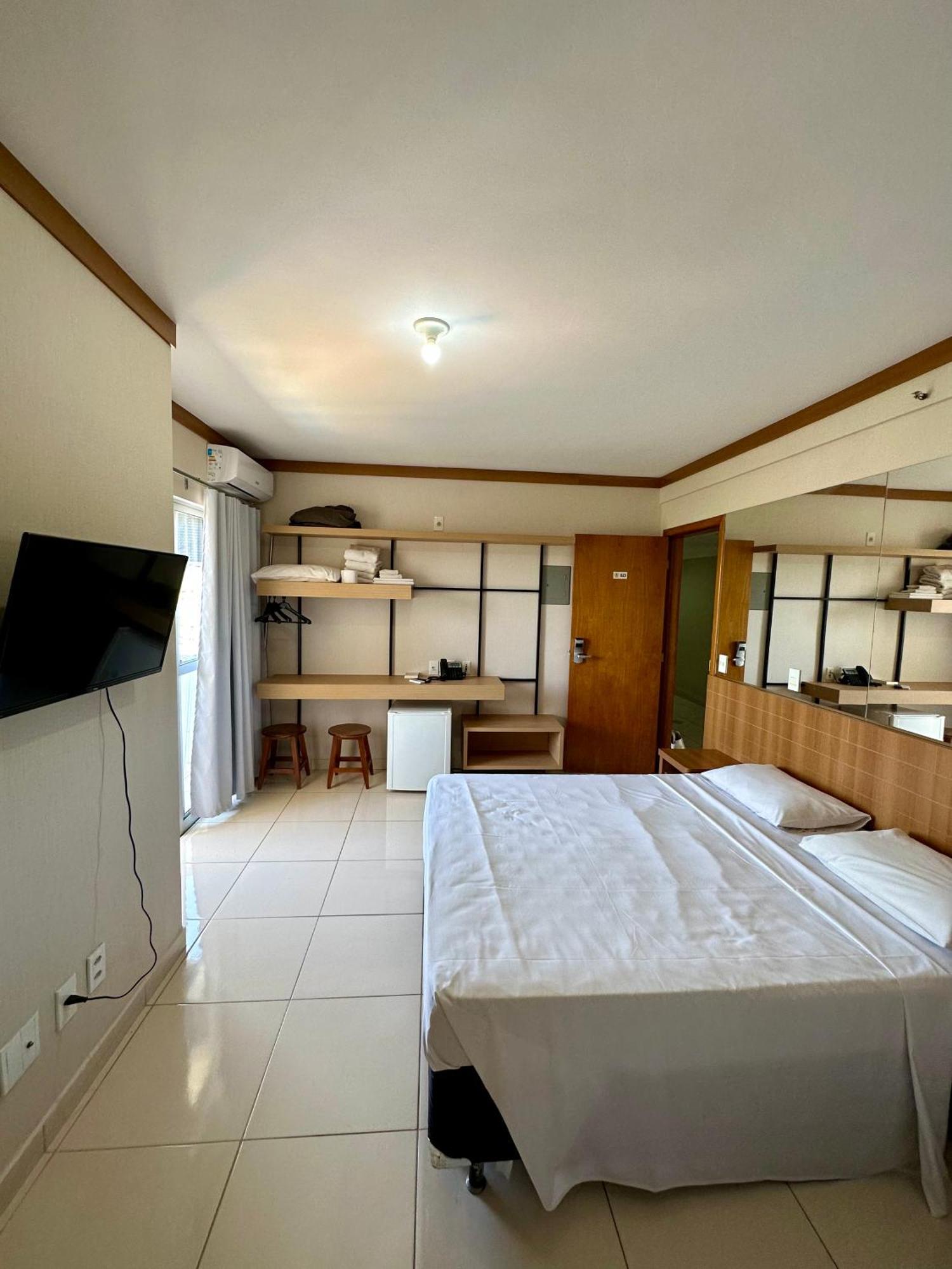 Suite Caldas Novas - Golden Dolphin Grand Hotel Exterior photo